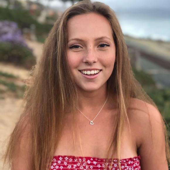 Meet your Posher, Natasha - Picture 1 of 1